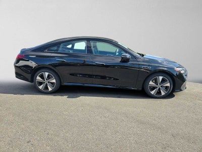 2027 Mercedes-Benz CLA 220 Hybrid FWD