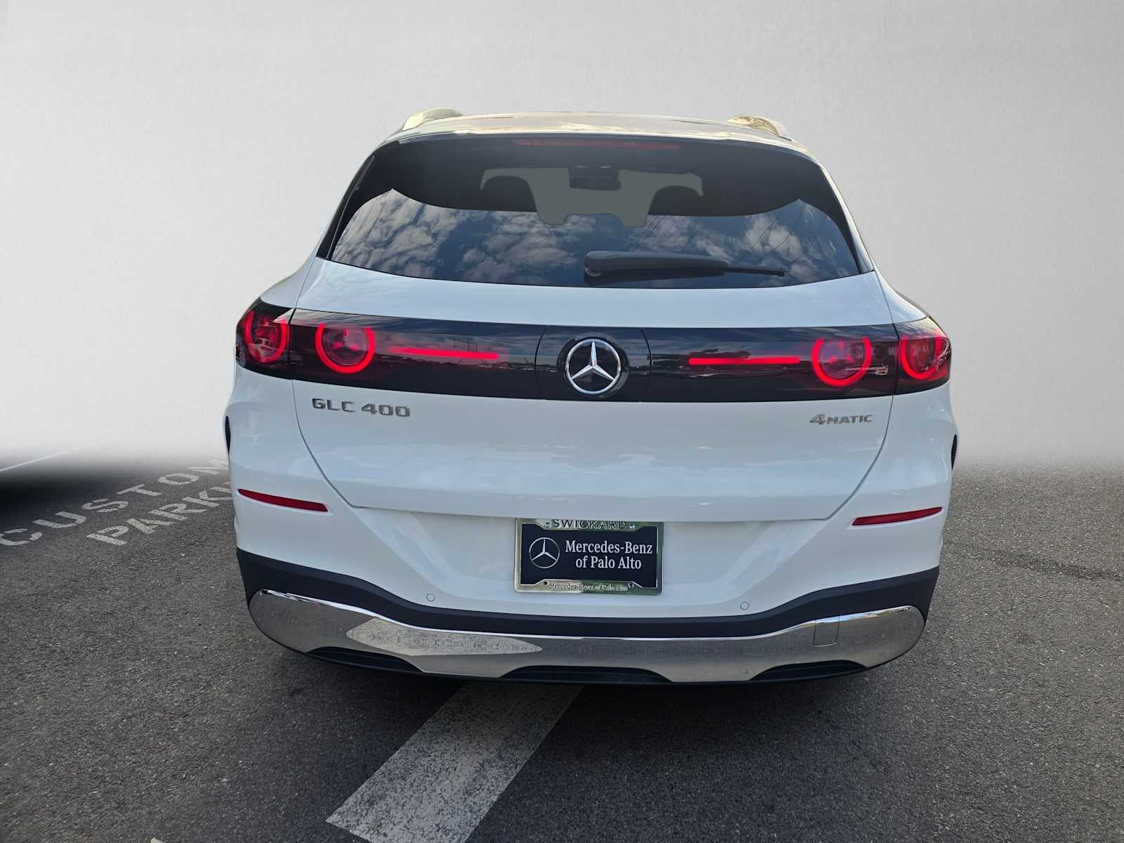 2027 Mercedes-Benz GLC 400 Electric 4MATIC® SUV