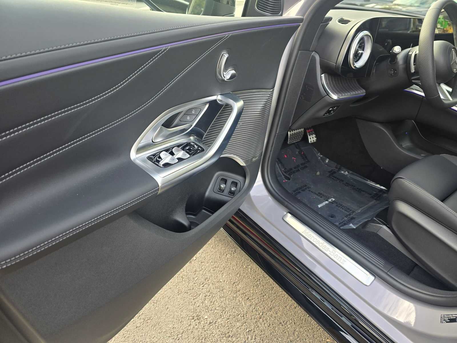 2027 Mercedes-Benz GLC 400 Electric 4MATIC® SUV