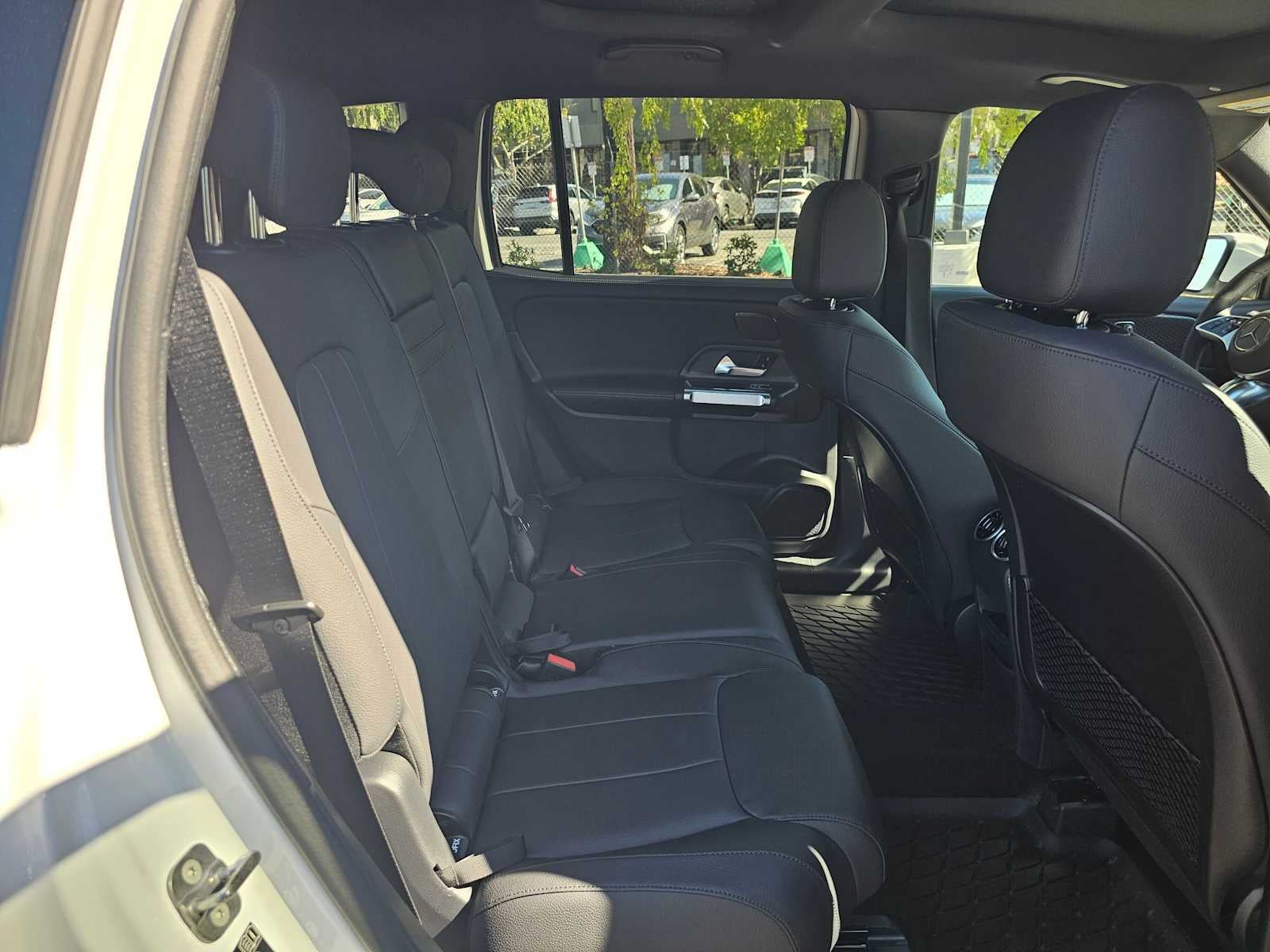2026 Mercedes-Benz GLB 250 SUV