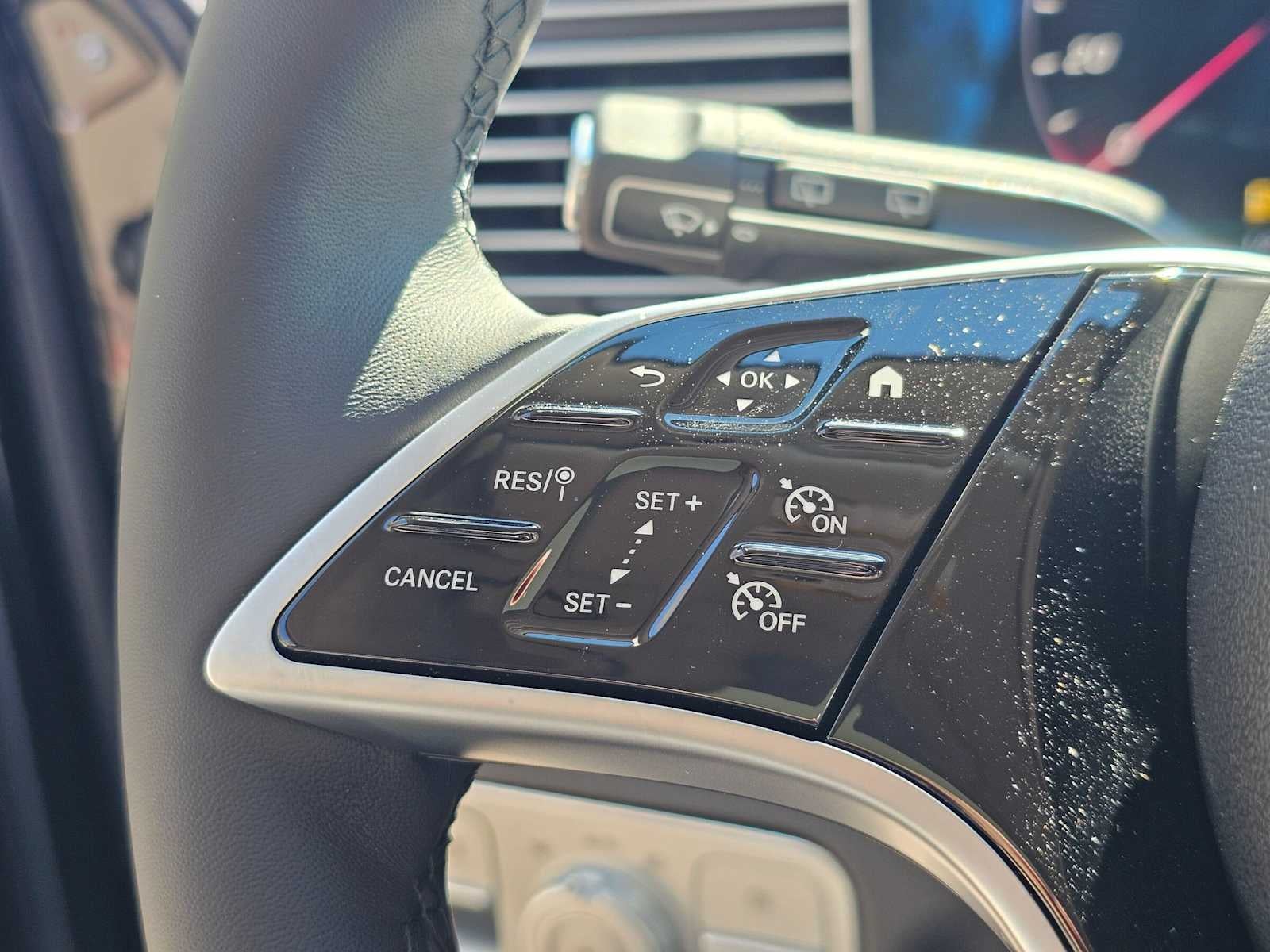 2026 Mercedes-Benz GLB 250 SUV