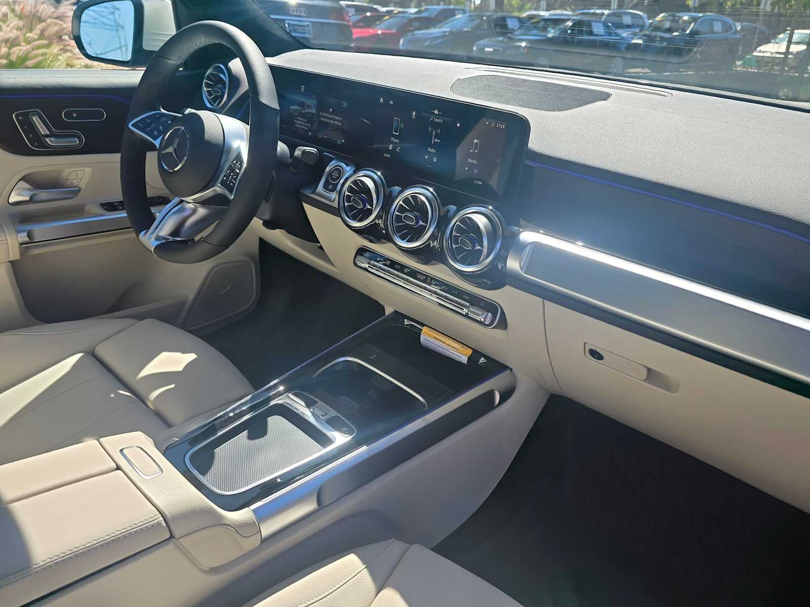 2026 Mercedes-Benz GLB 250 SUV