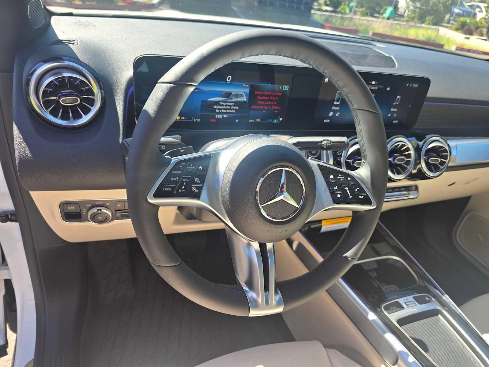 2026 Mercedes-Benz GLB 250 SUV