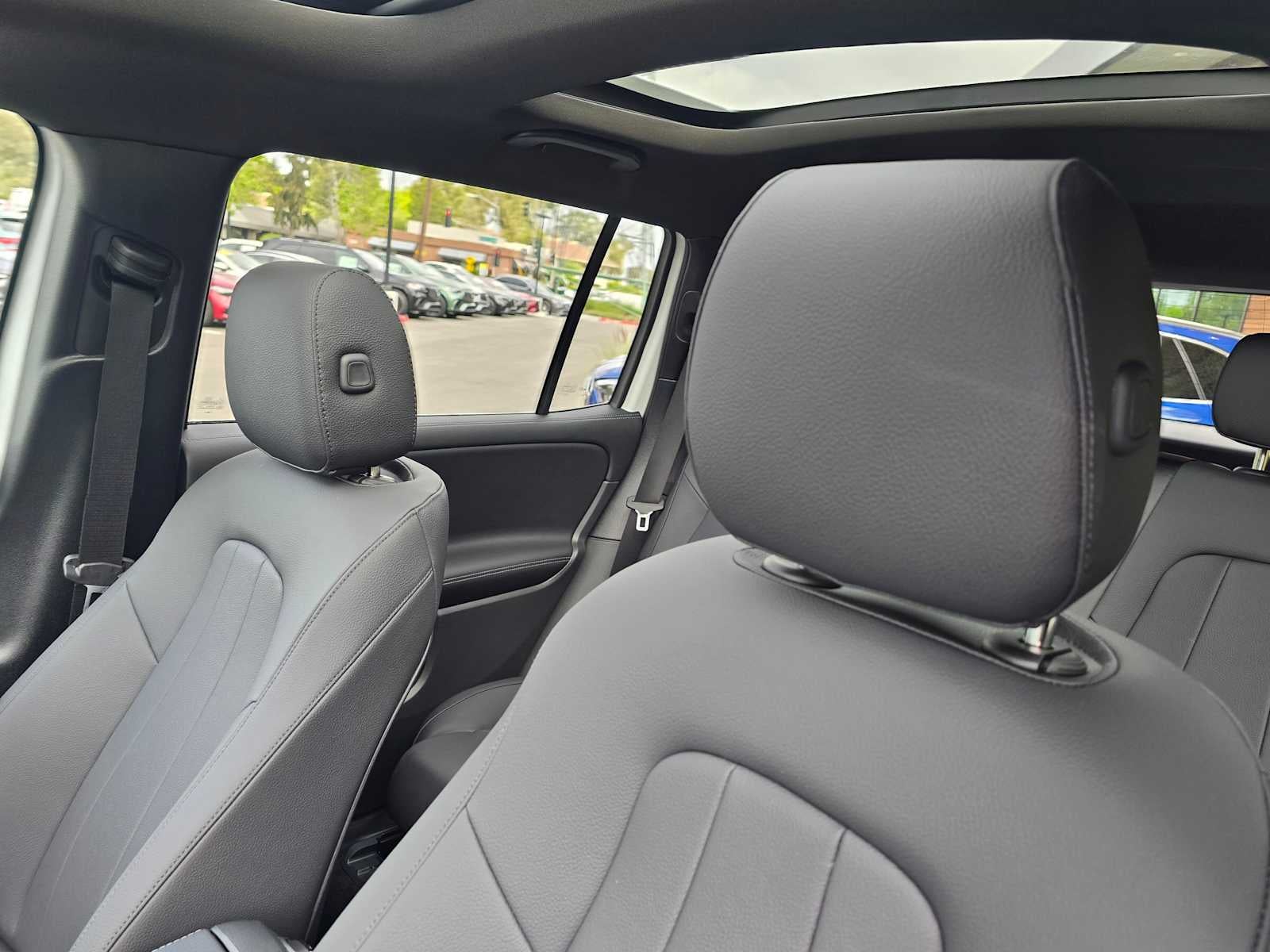 2026 Mercedes-Benz GLB 250 SUV