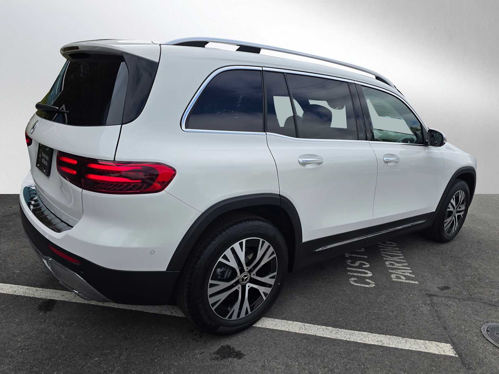 2026 Mercedes-Benz GLB 250 SUV