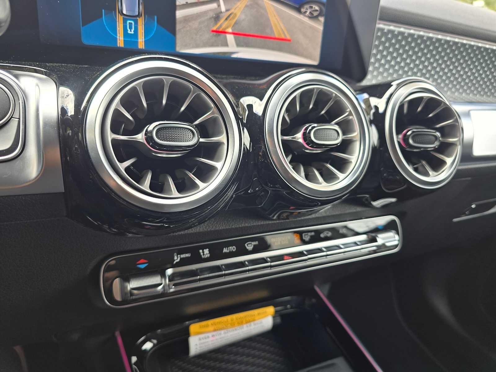 2026 Mercedes-Benz GLB 250 SUV