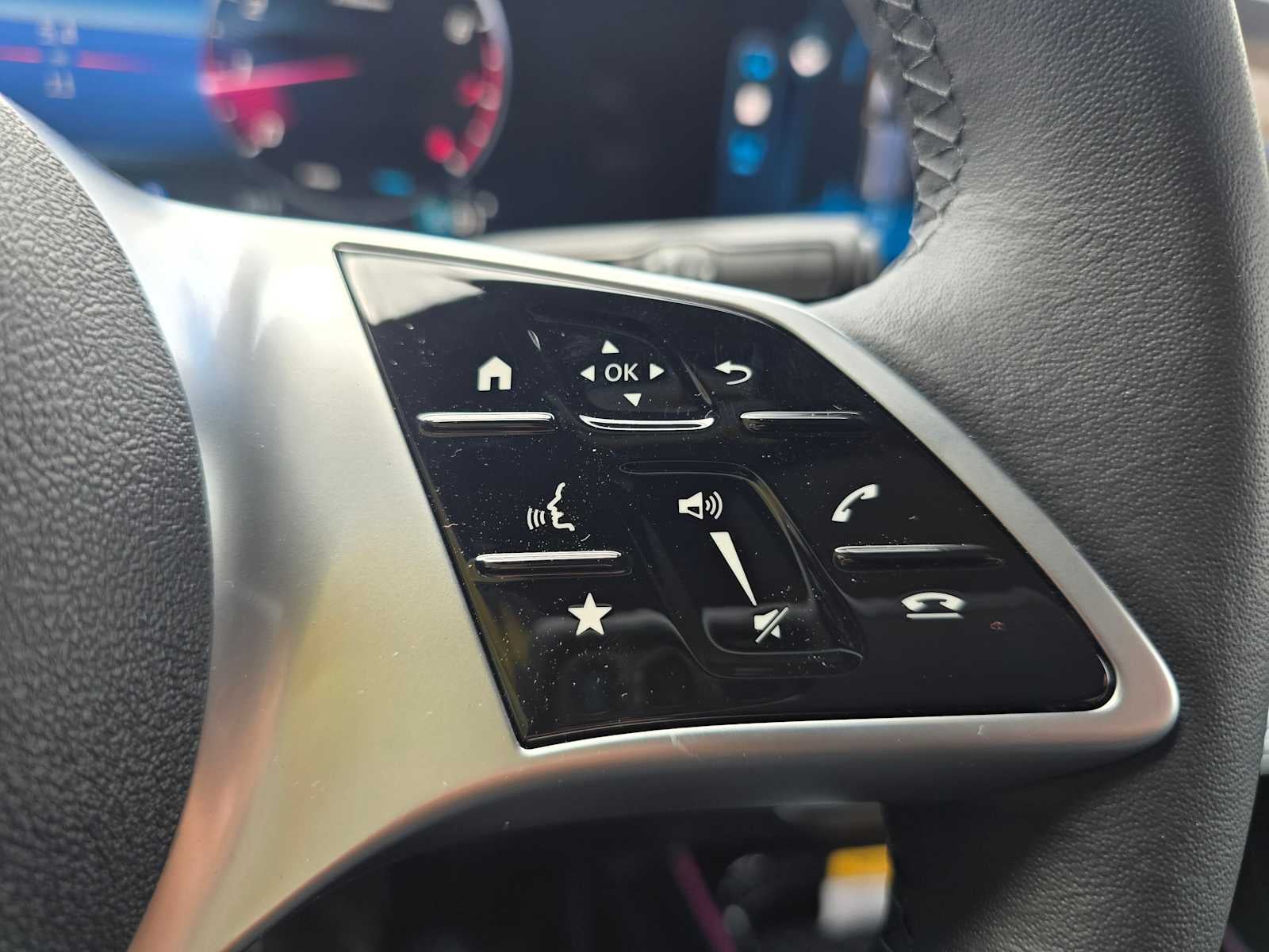 2026 Mercedes-Benz GLB 250 SUV