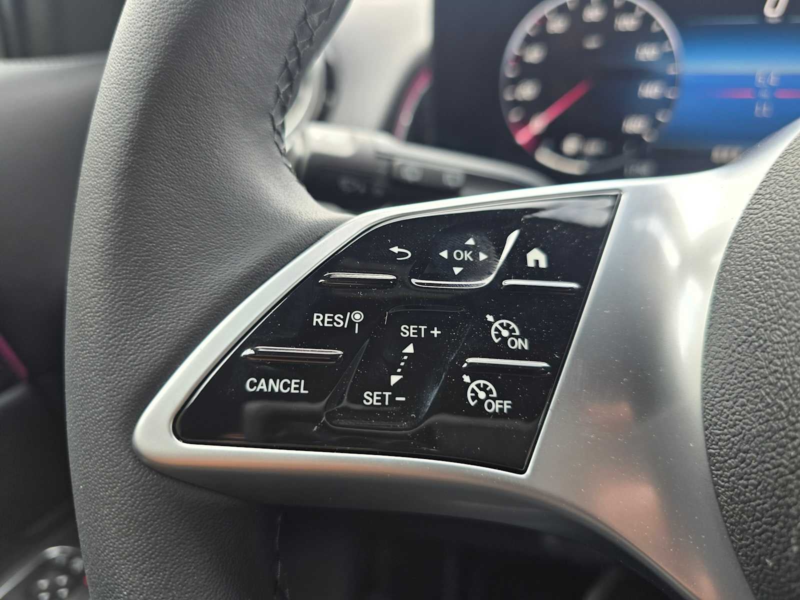 2026 Mercedes-Benz GLB 250 SUV