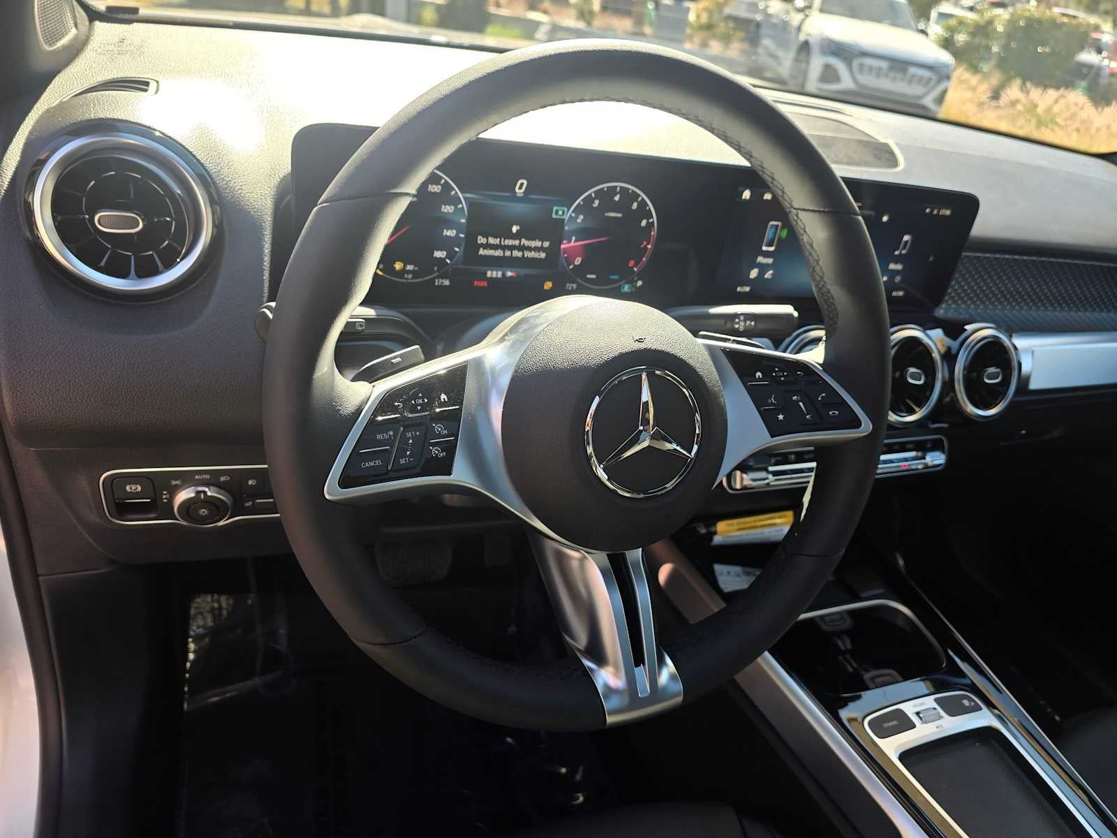 2026 Mercedes-Benz GLB 250 SUV