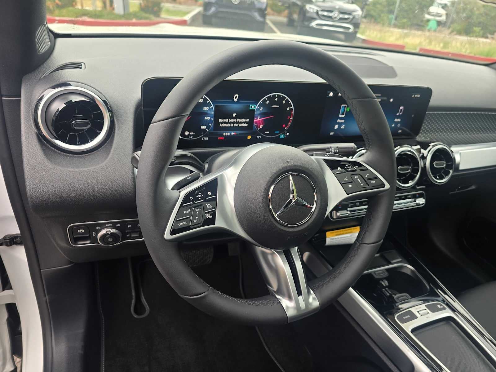 2026 Mercedes-Benz GLB 250 SUV
