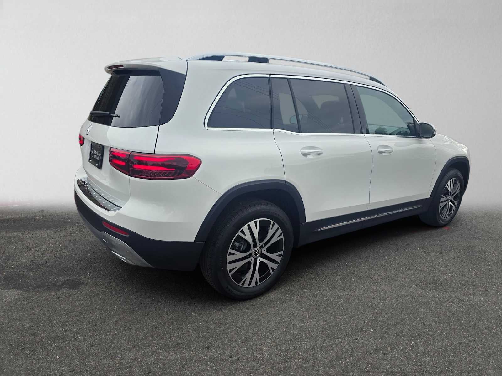 2026 Mercedes-Benz GLB 250 SUV