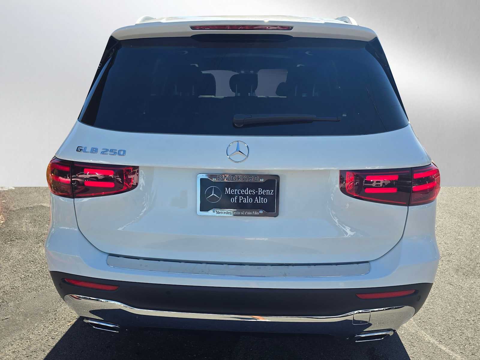 2026 Mercedes-Benz GLB 250 SUV