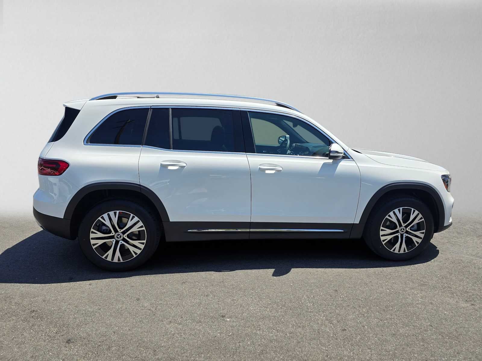 2026 Mercedes-Benz GLB 250 SUV