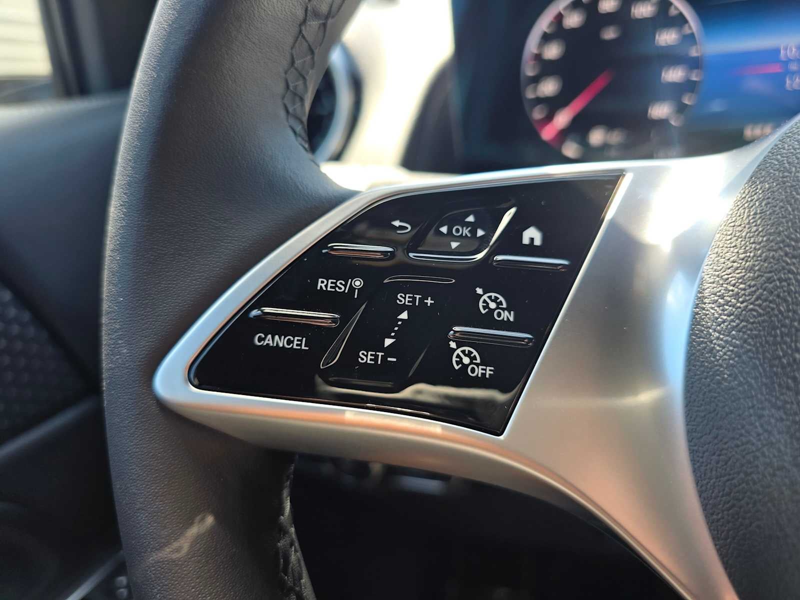 2026 Mercedes-Benz GLB 250 SUV