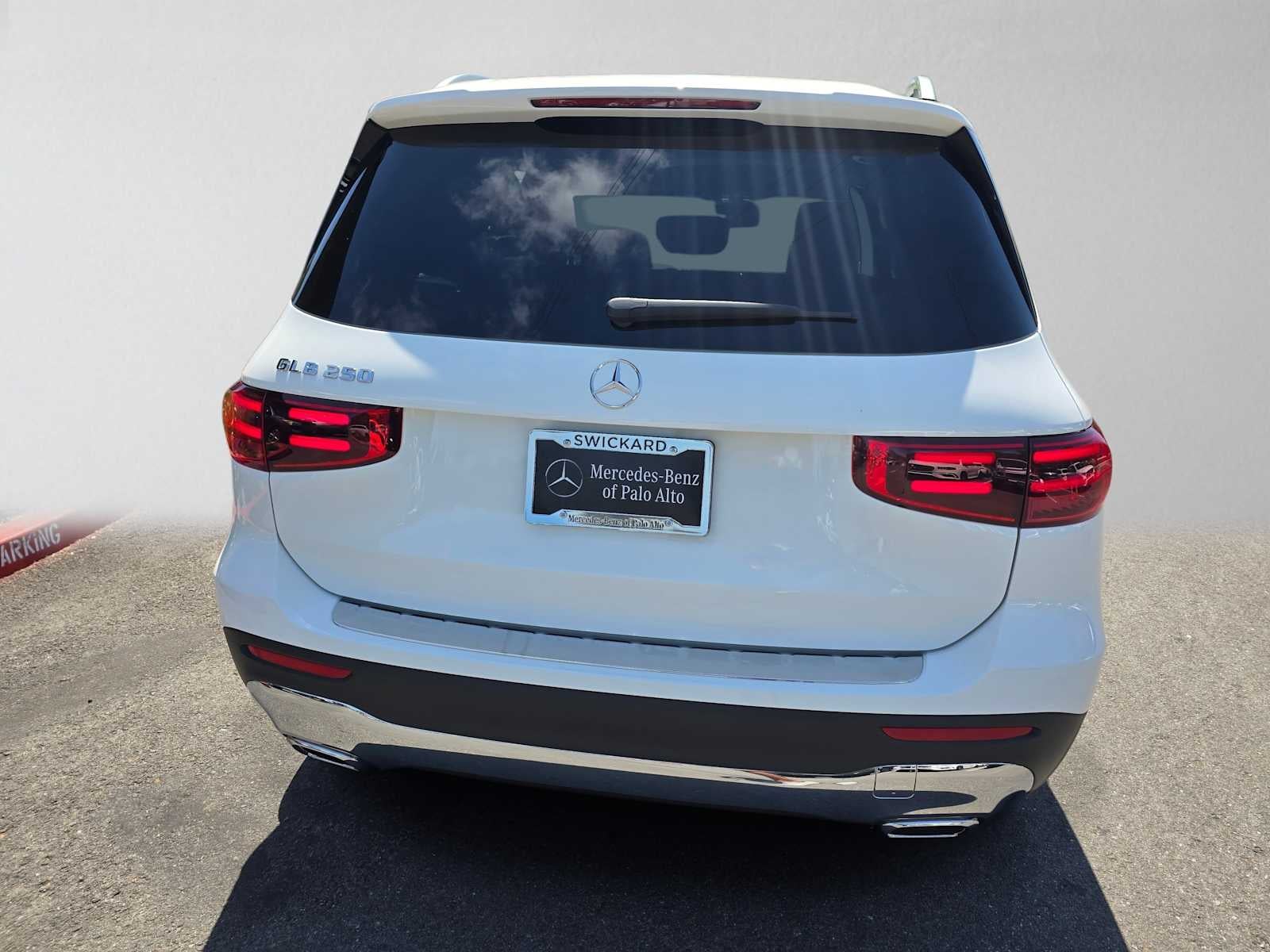 2026 Mercedes-Benz GLB 250 SUV