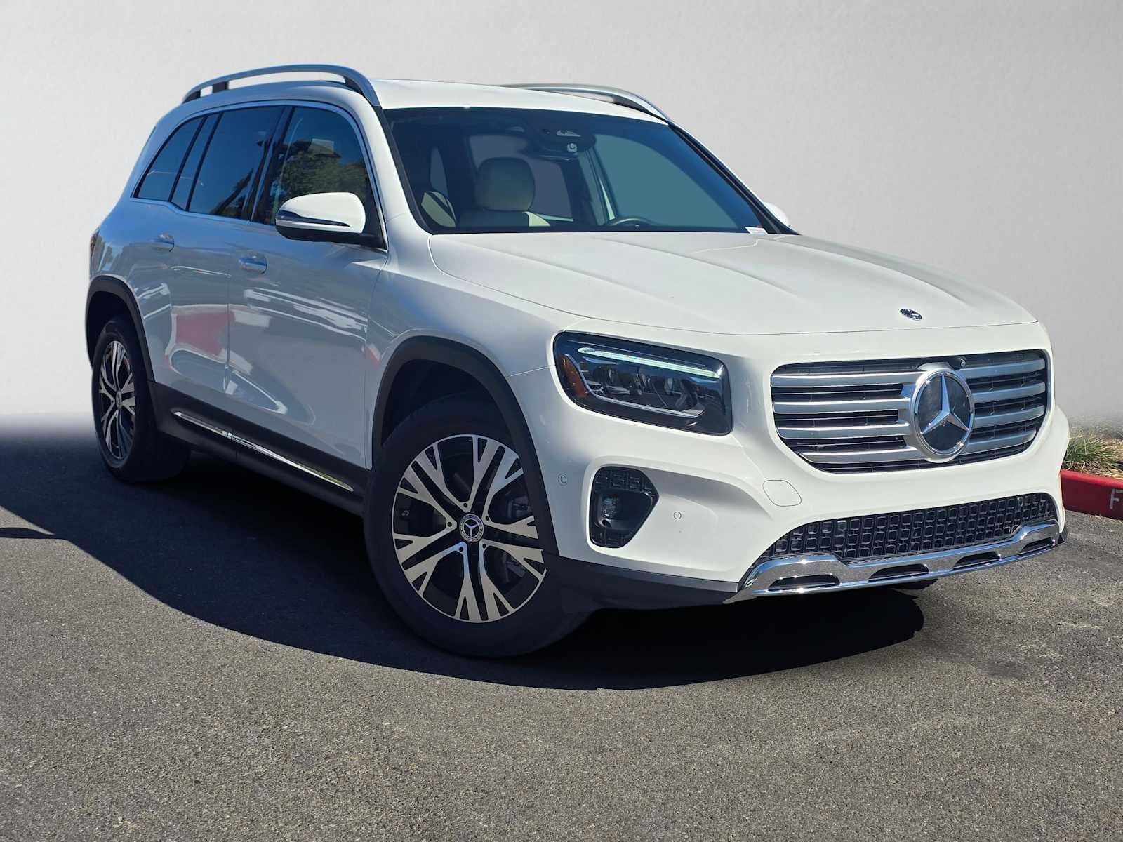 2025 Mercedes-Benz GLB