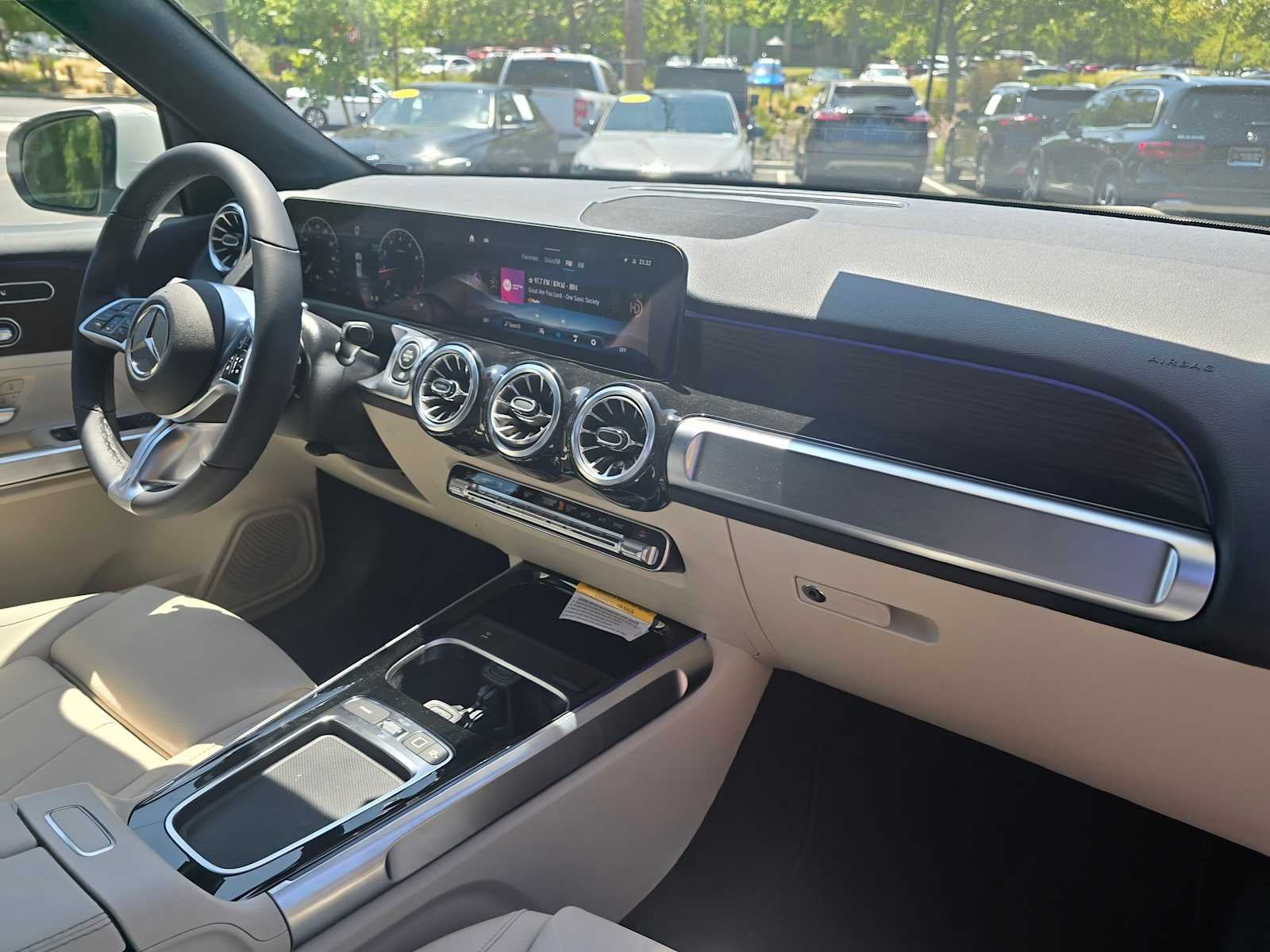 2025 Mercedes-Benz GLB GLB 250