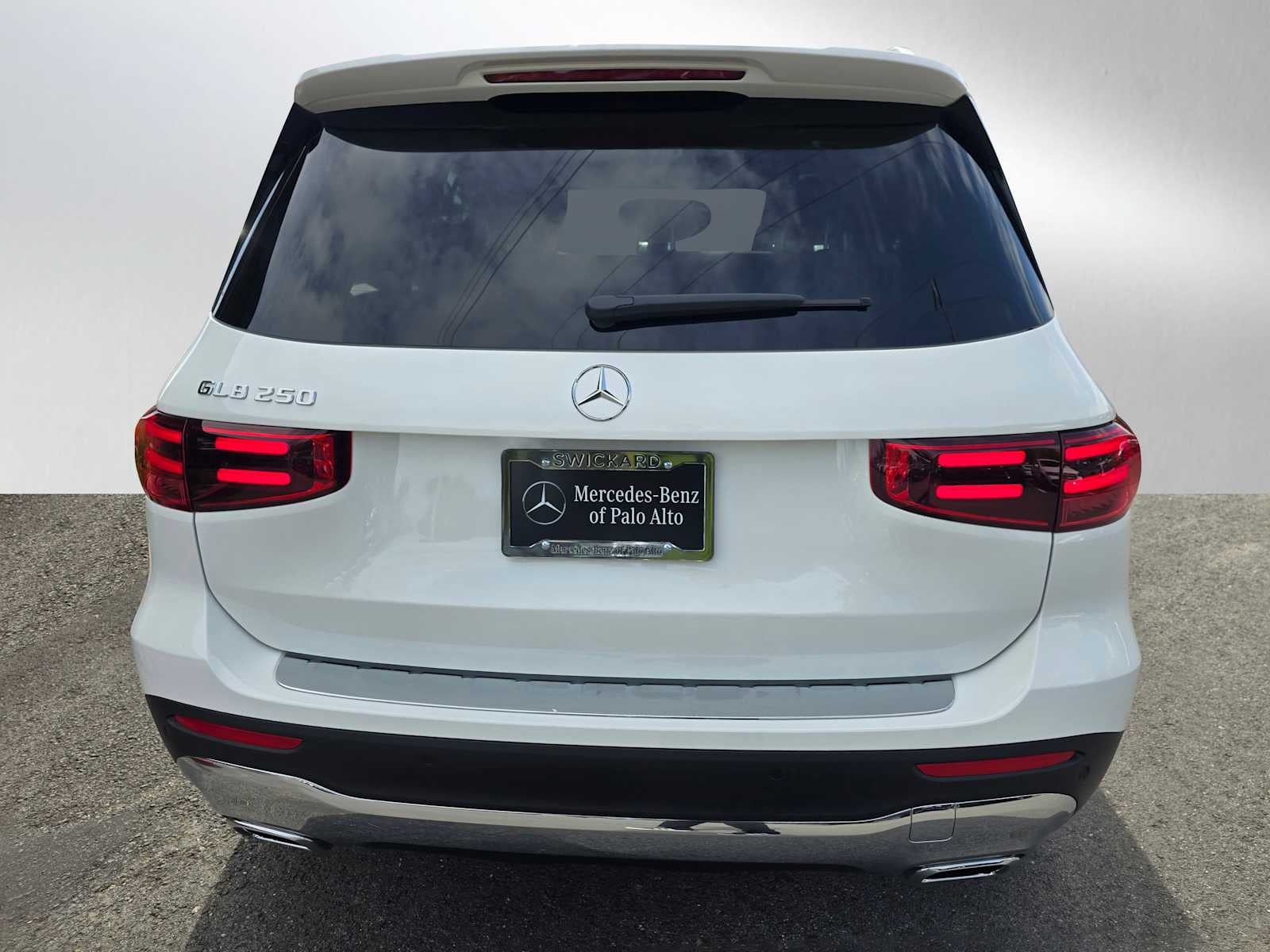 2026 Mercedes-Benz GLB 250 SUV