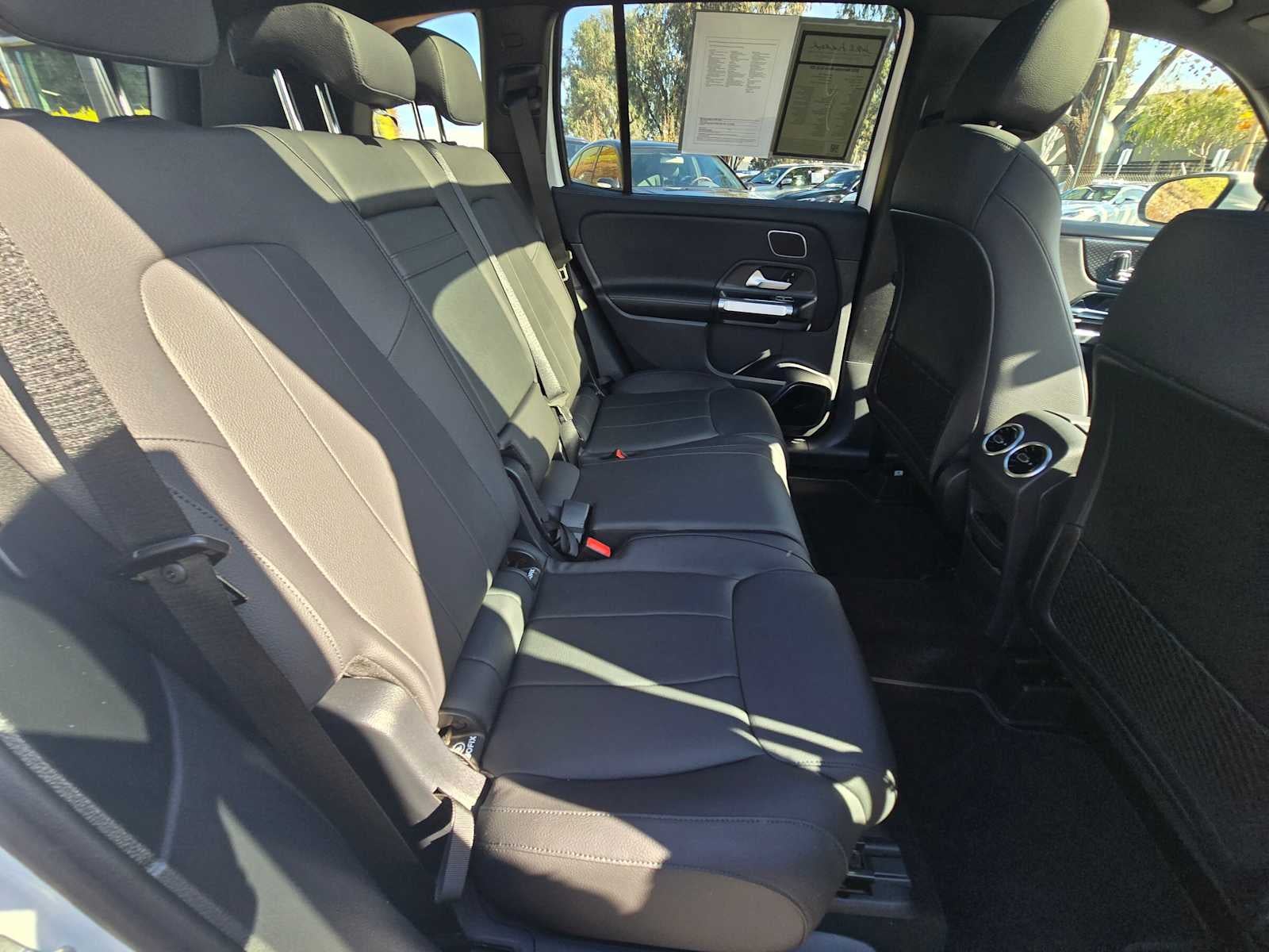 2025 Mercedes-Benz GLB GLB 250