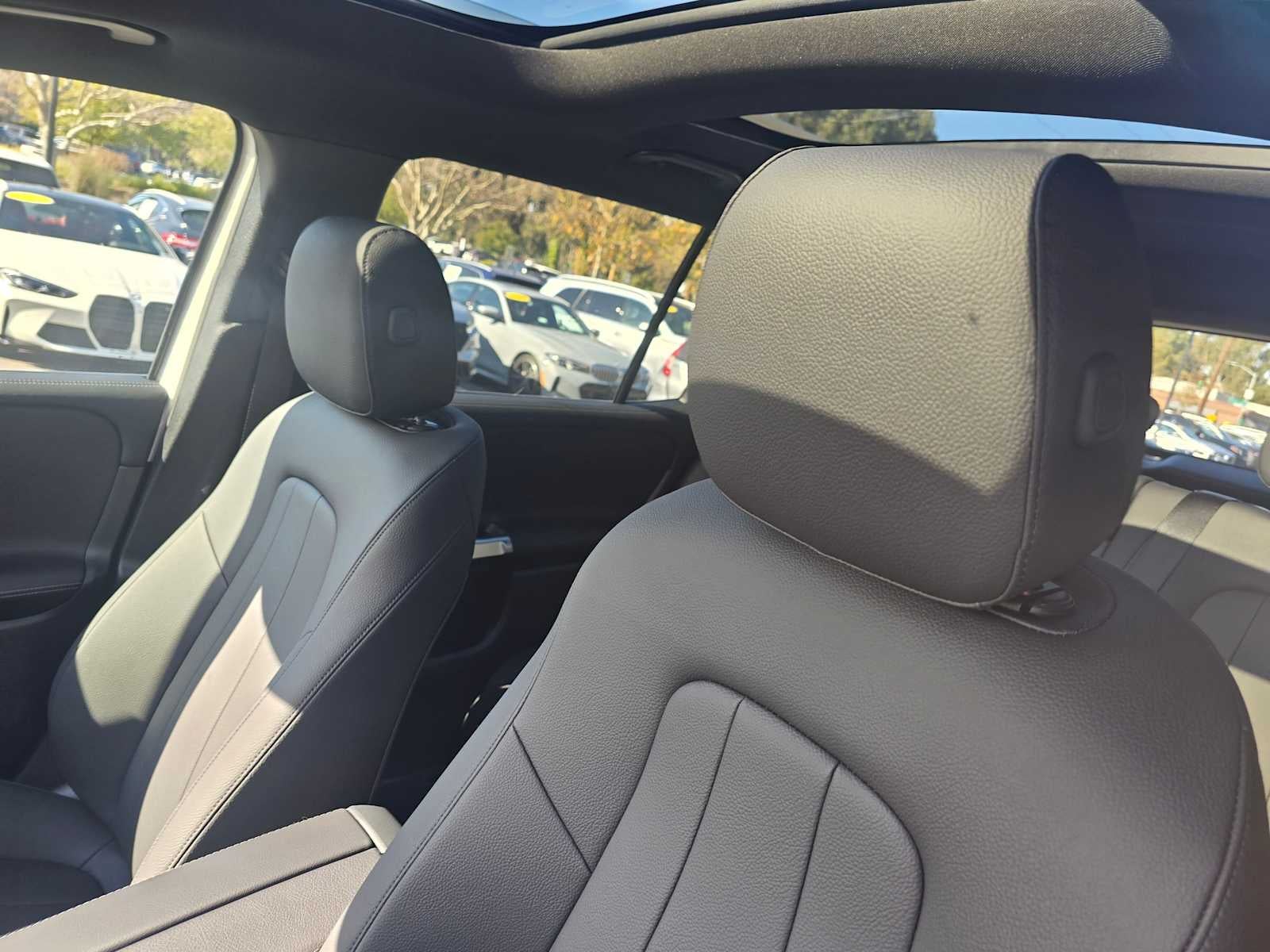 2025 Mercedes-Benz GLB GLB 250