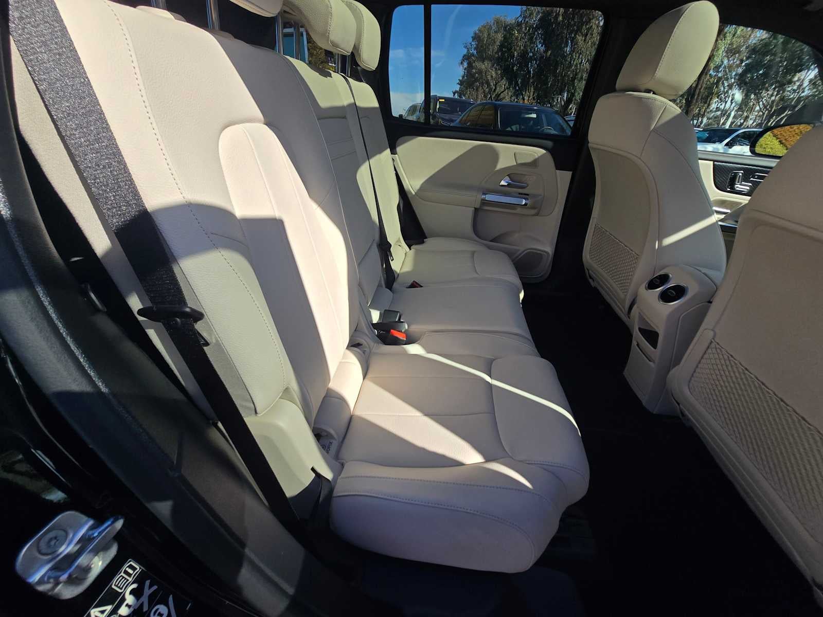 2026 Mercedes-Benz GLB 250 SUV