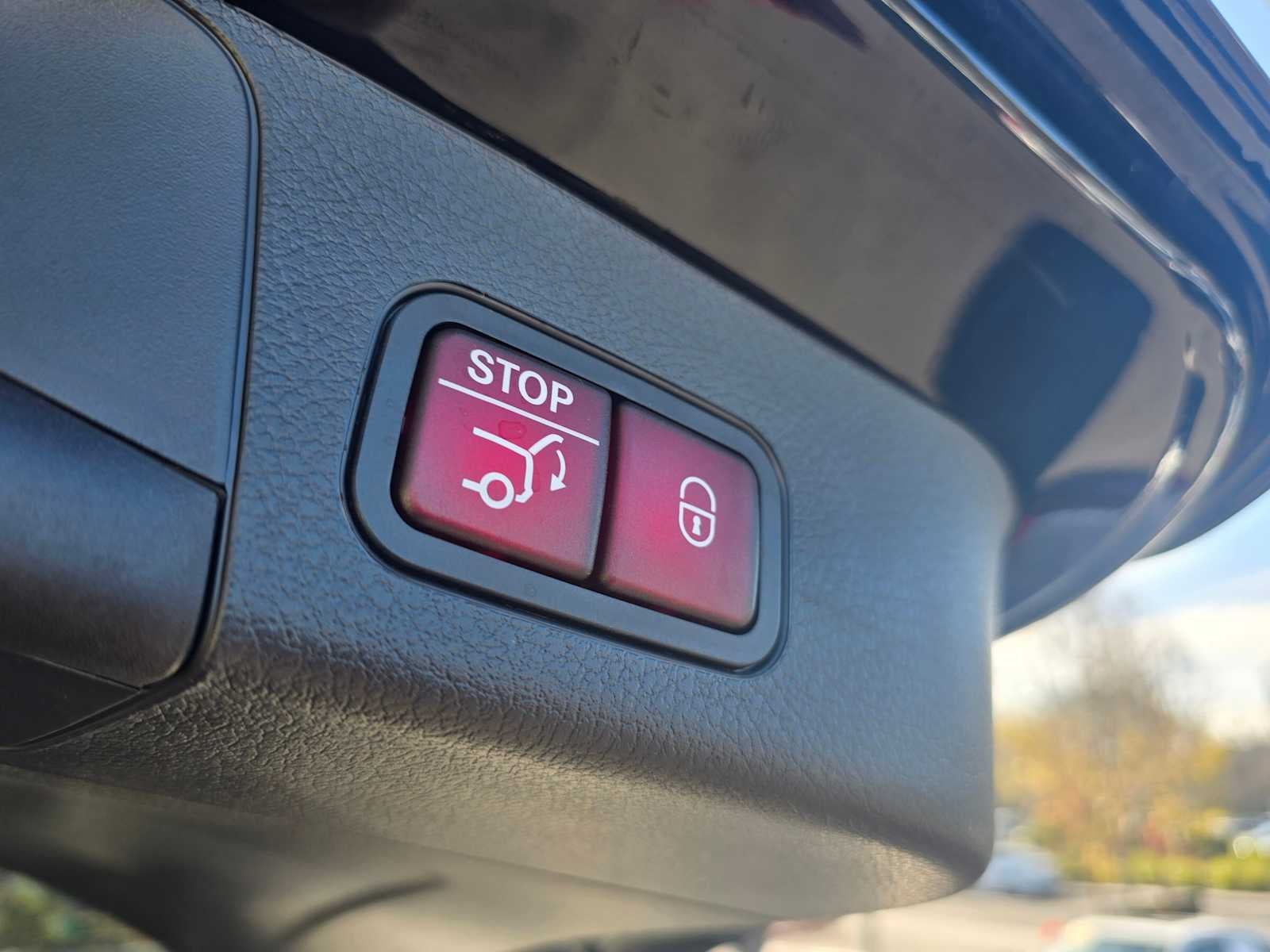 2026 Mercedes-Benz GLB 250 SUV