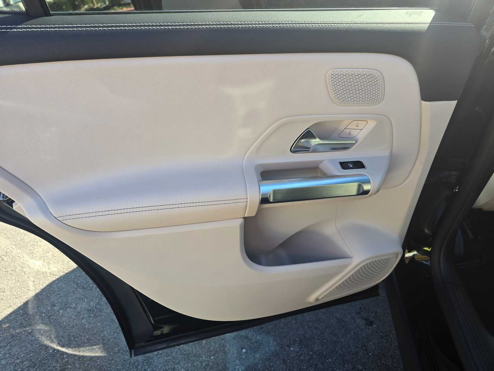 2026 Mercedes-Benz GLB 250 SUV