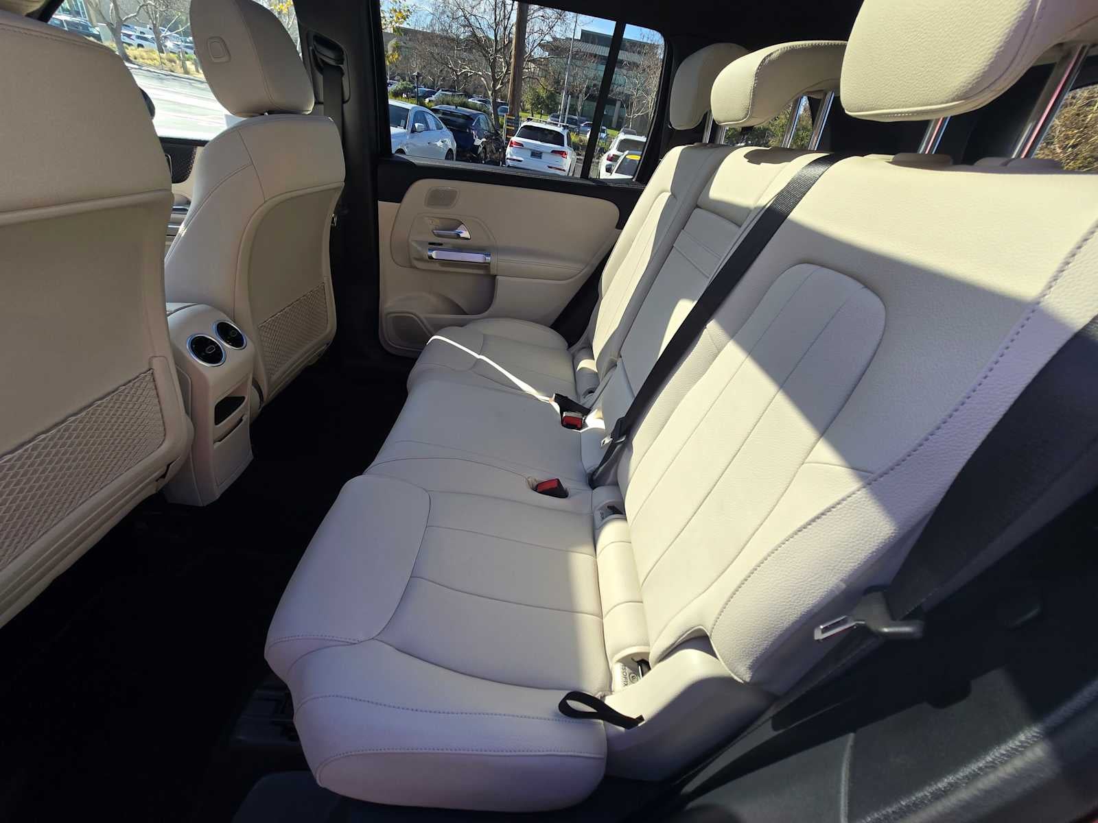 2026 Mercedes-Benz GLB 250 SUV