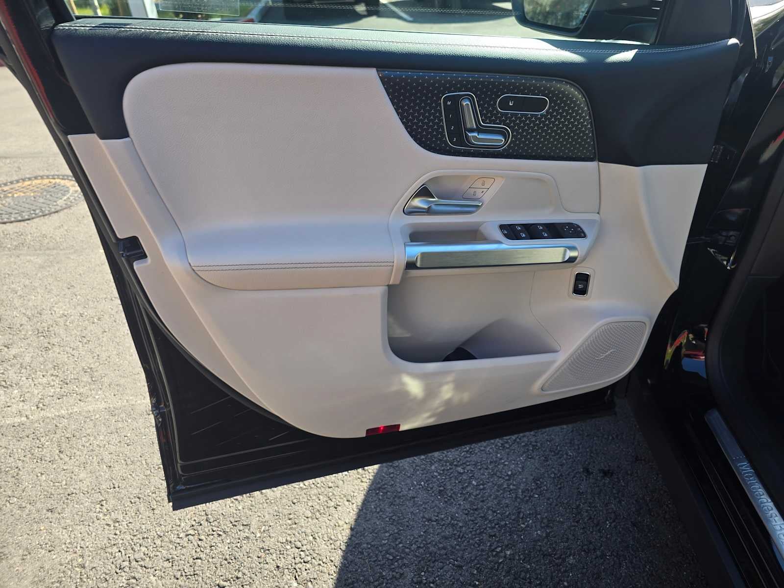 2026 Mercedes-Benz GLB 250 SUV