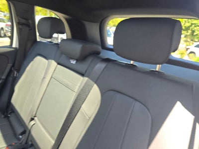 2026 Mercedes-Benz GLB 250 SUV
