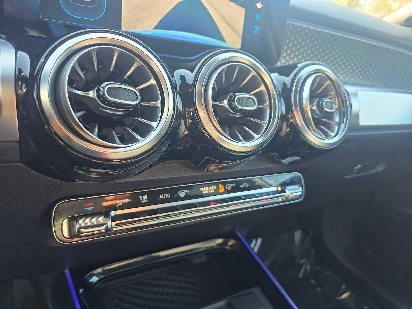 2024 Mercedes-Benz GLB 250 4MATIC® SUV