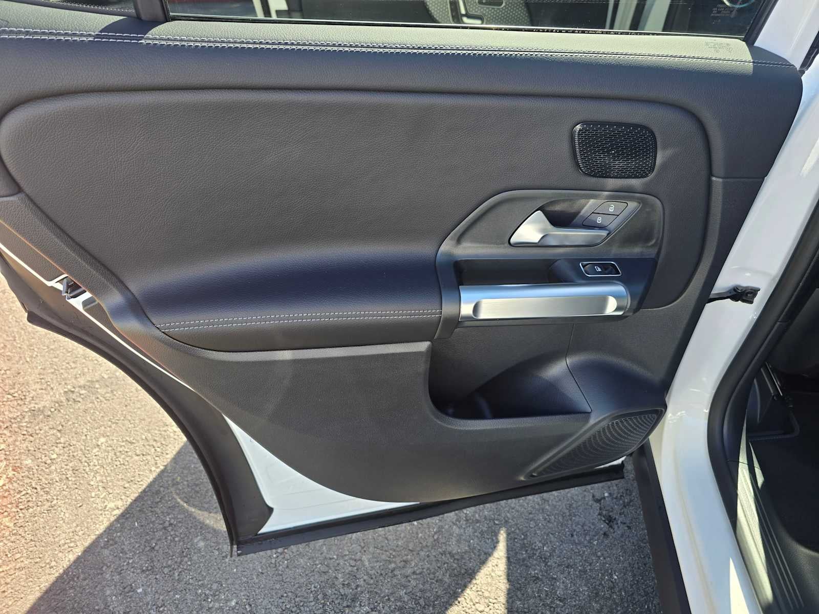 2026 Mercedes-Benz GLB 250 4MATIC® SUV