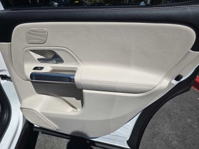 2025 Mercedes-Benz GLB 250 4MATIC® SUV