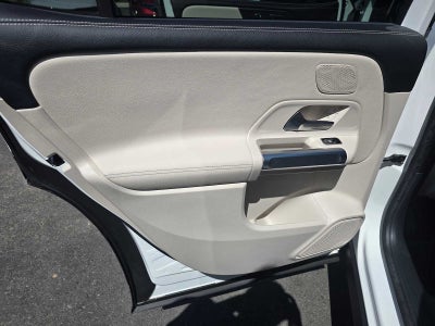 2025 Mercedes-Benz GLB 250 4MATIC® SUV