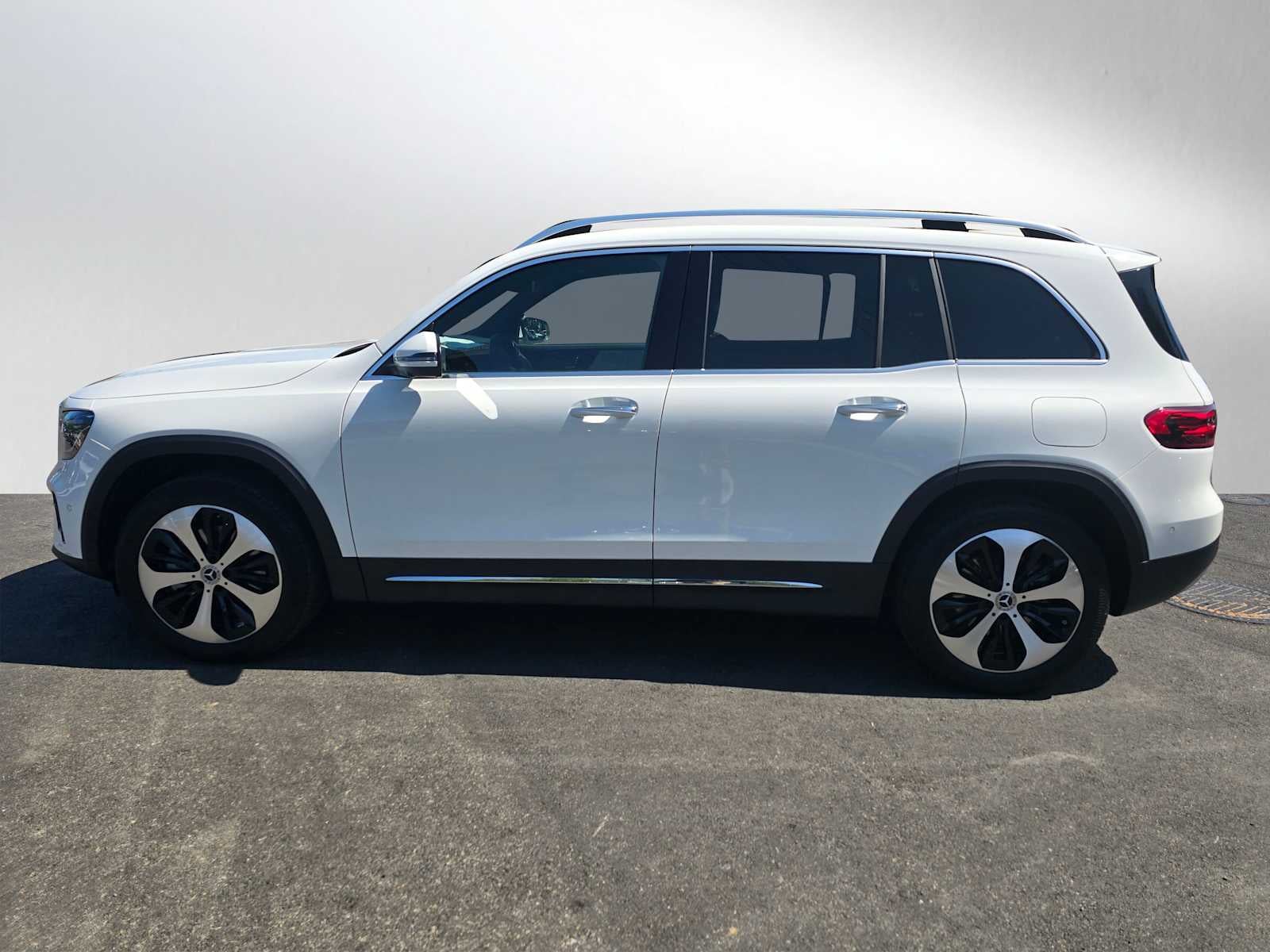 2025 Mercedes-Benz GLB 250 4MATIC® SUV