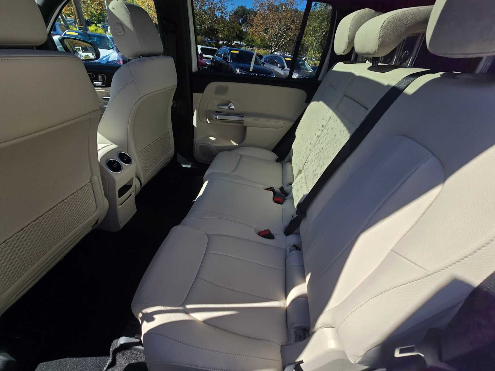 2026 Mercedes-Benz GLB 250 4MATIC® SUV