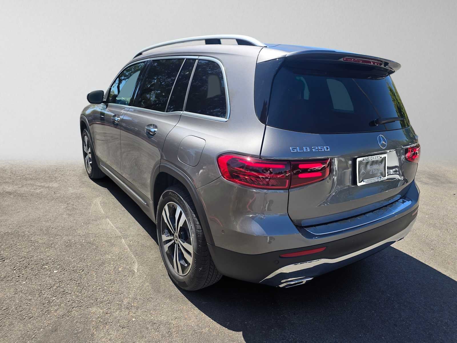 2026 Mercedes-Benz GLB 250 4MATIC® SUV