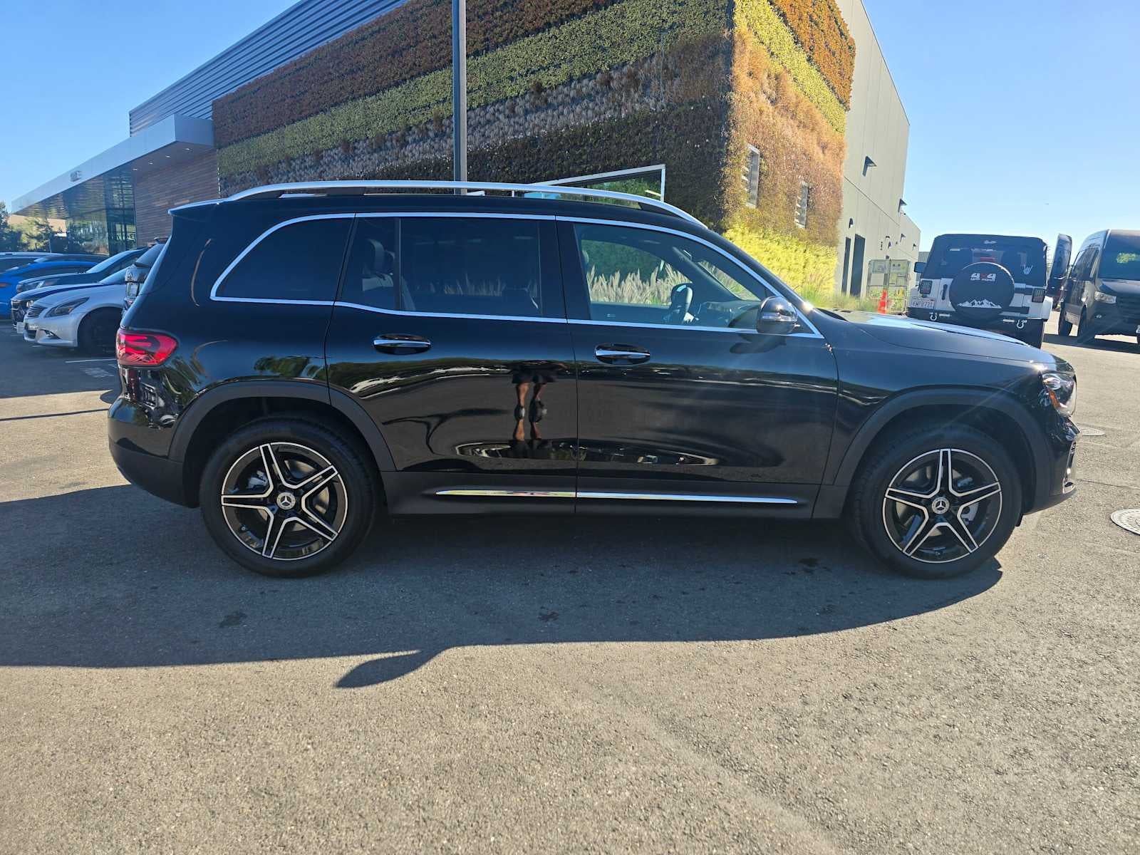 2026 Mercedes-Benz GLB 250 4MATIC® SUV