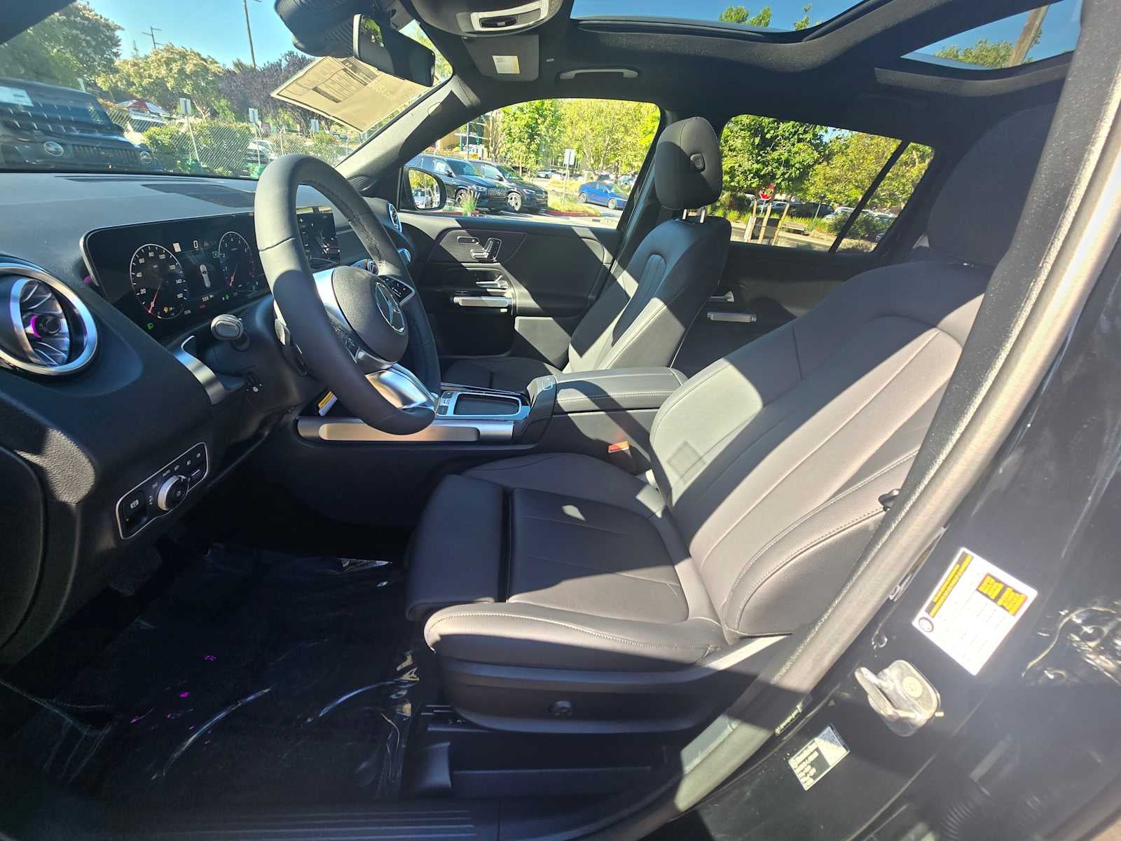 2026 Mercedes-Benz GLB 250 4MATIC® SUV