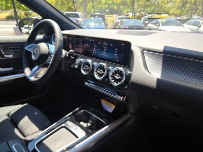 2025 Mercedes-Benz GLA 250 SUV