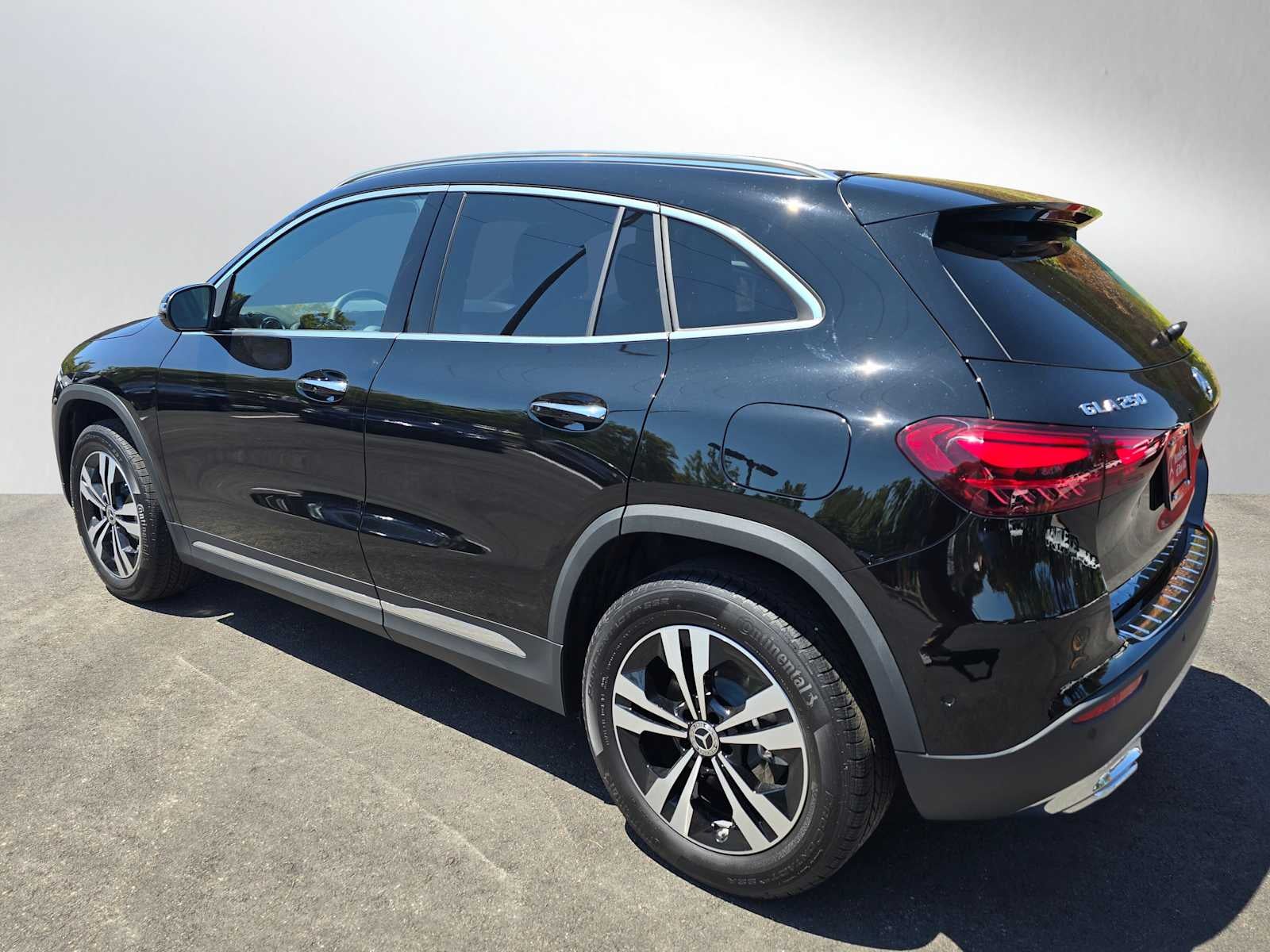 2025 Mercedes-Benz GLA 250 SUV