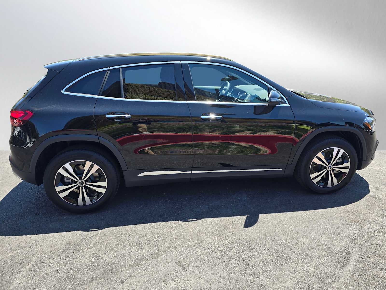 2025 Mercedes-Benz GLA 250 SUV