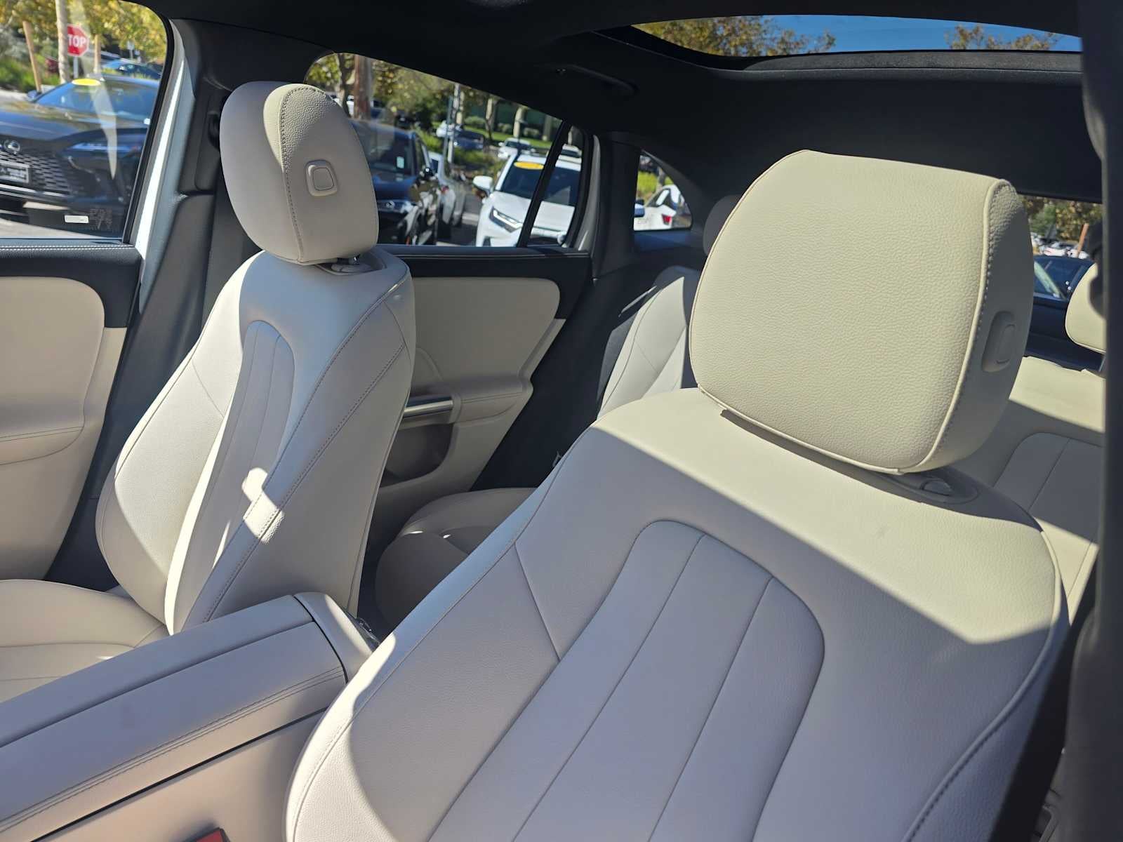 2026 Mercedes-Benz GLA 250 SUV