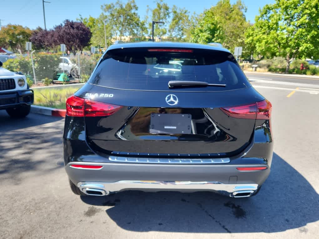 2026 Mercedes-Benz GLA 250 SUV