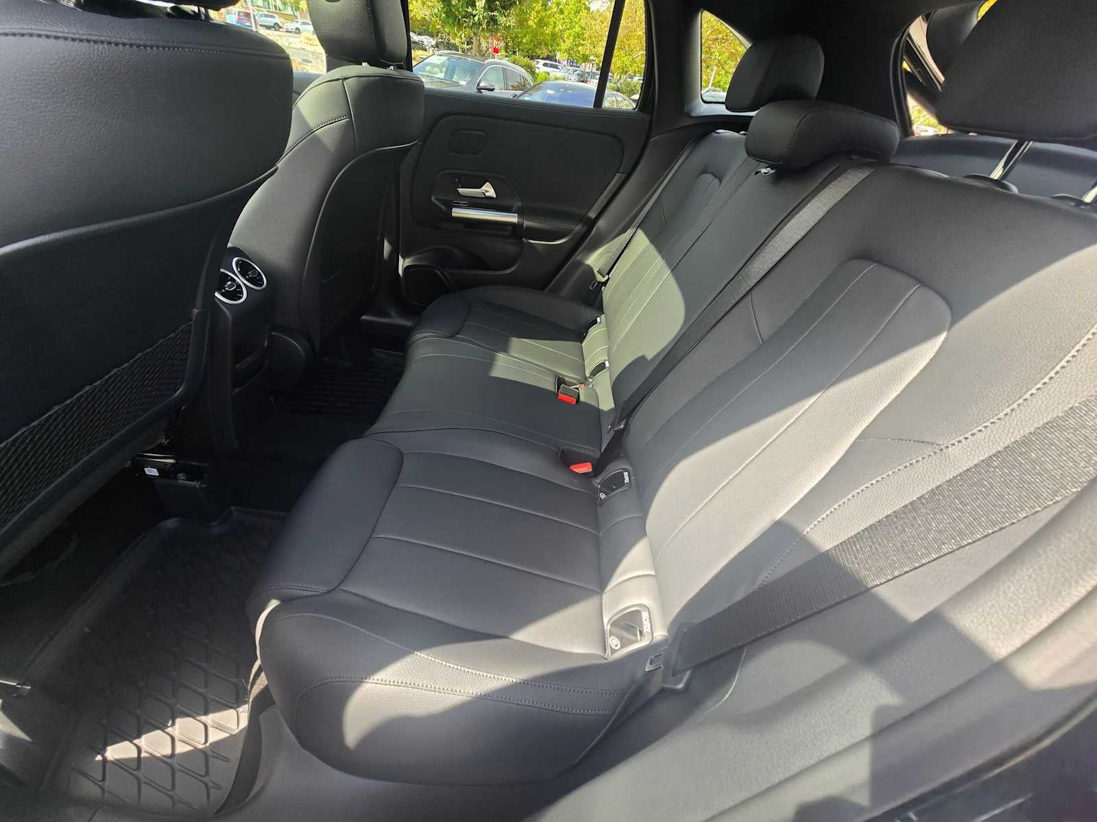 2026 Mercedes-Benz GLA 250 4MATIC® SUV