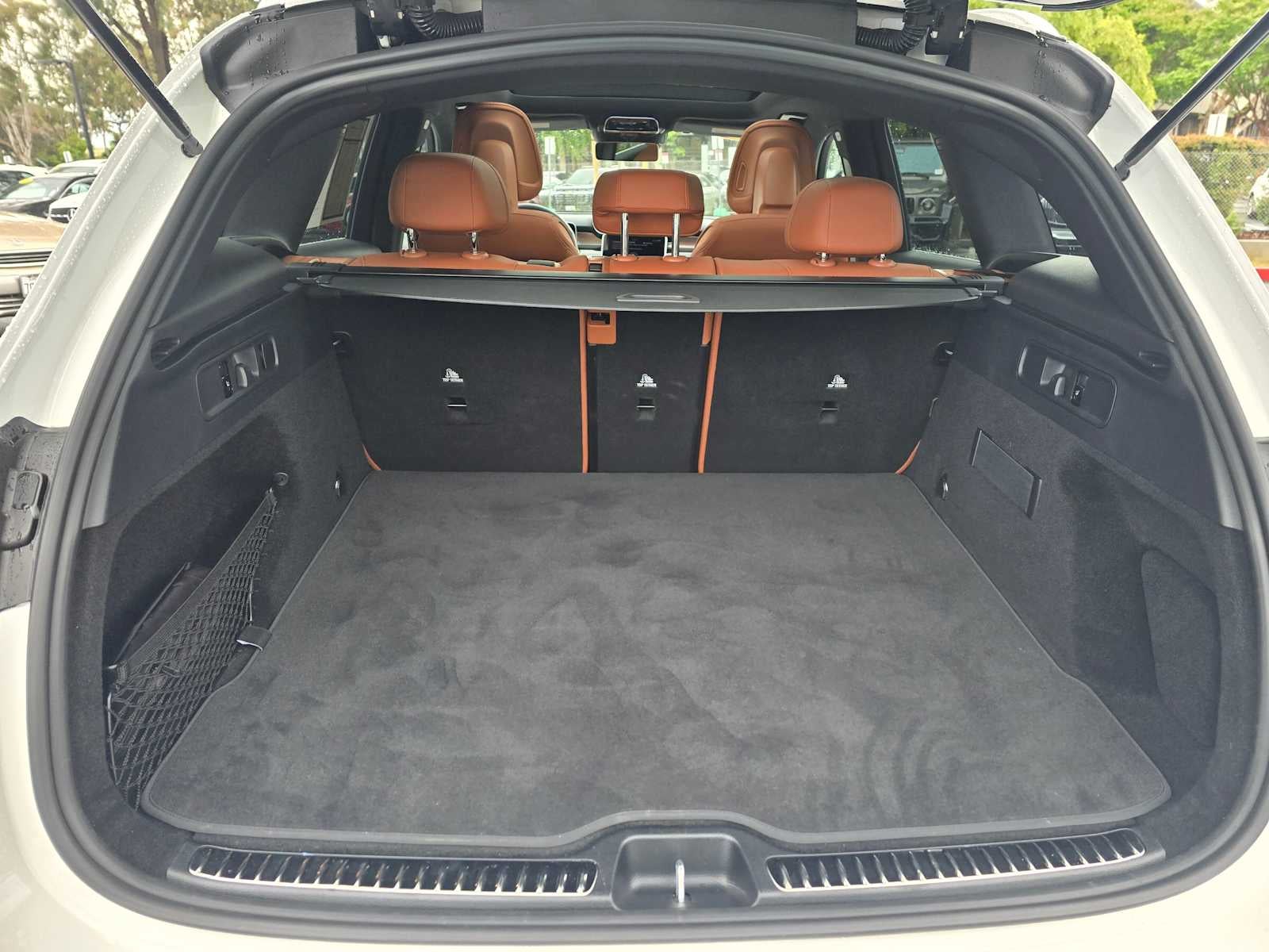 2026 Mercedes-Benz GLC 300 SUV