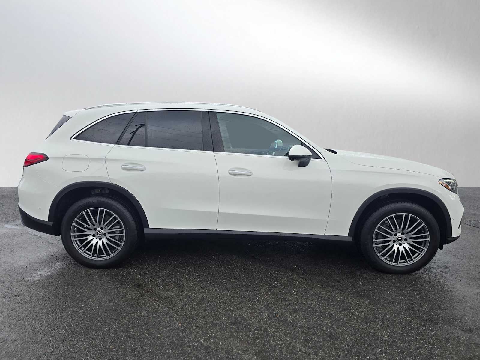 2026 Mercedes-Benz GLC 300 SUV