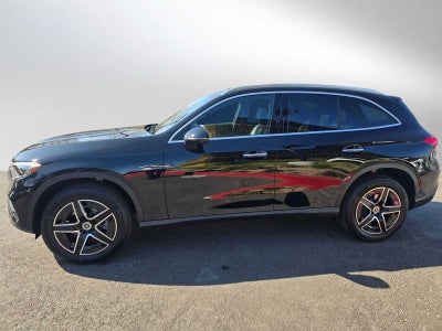 2026 Mercedes-Benz GLC 300 SUV
