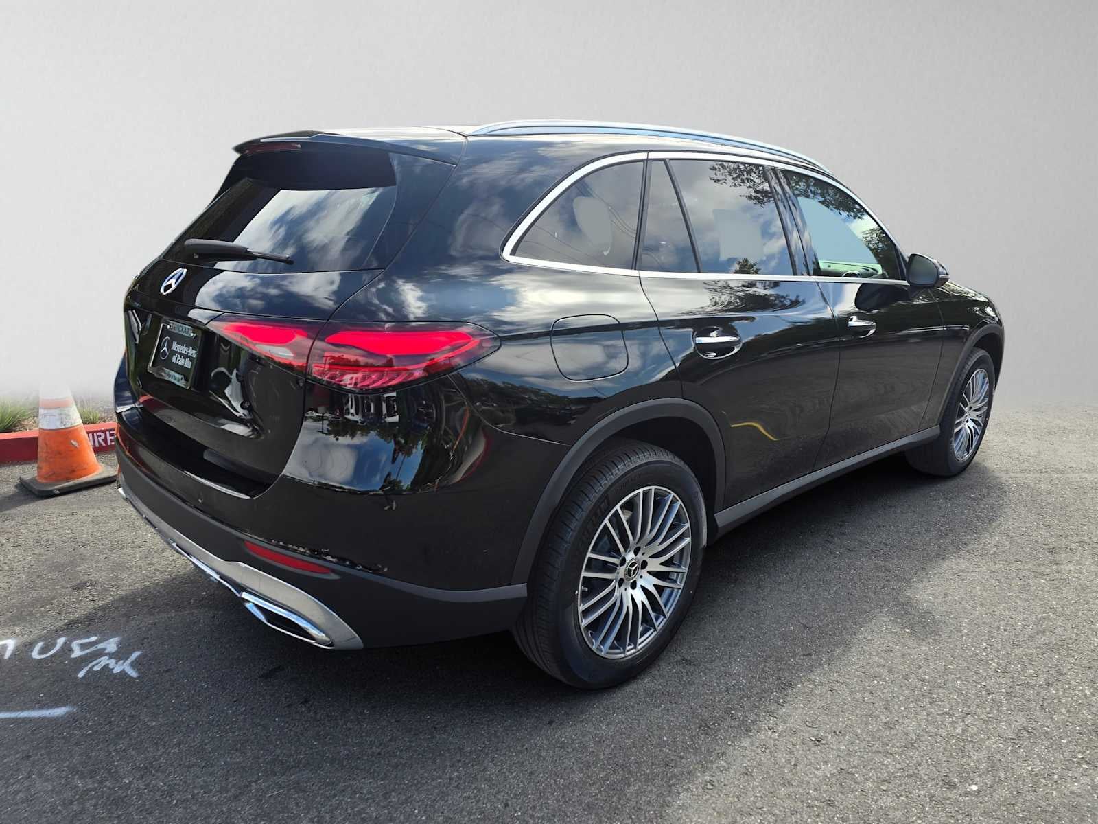 2026 Mercedes-Benz GLC 300 SUV