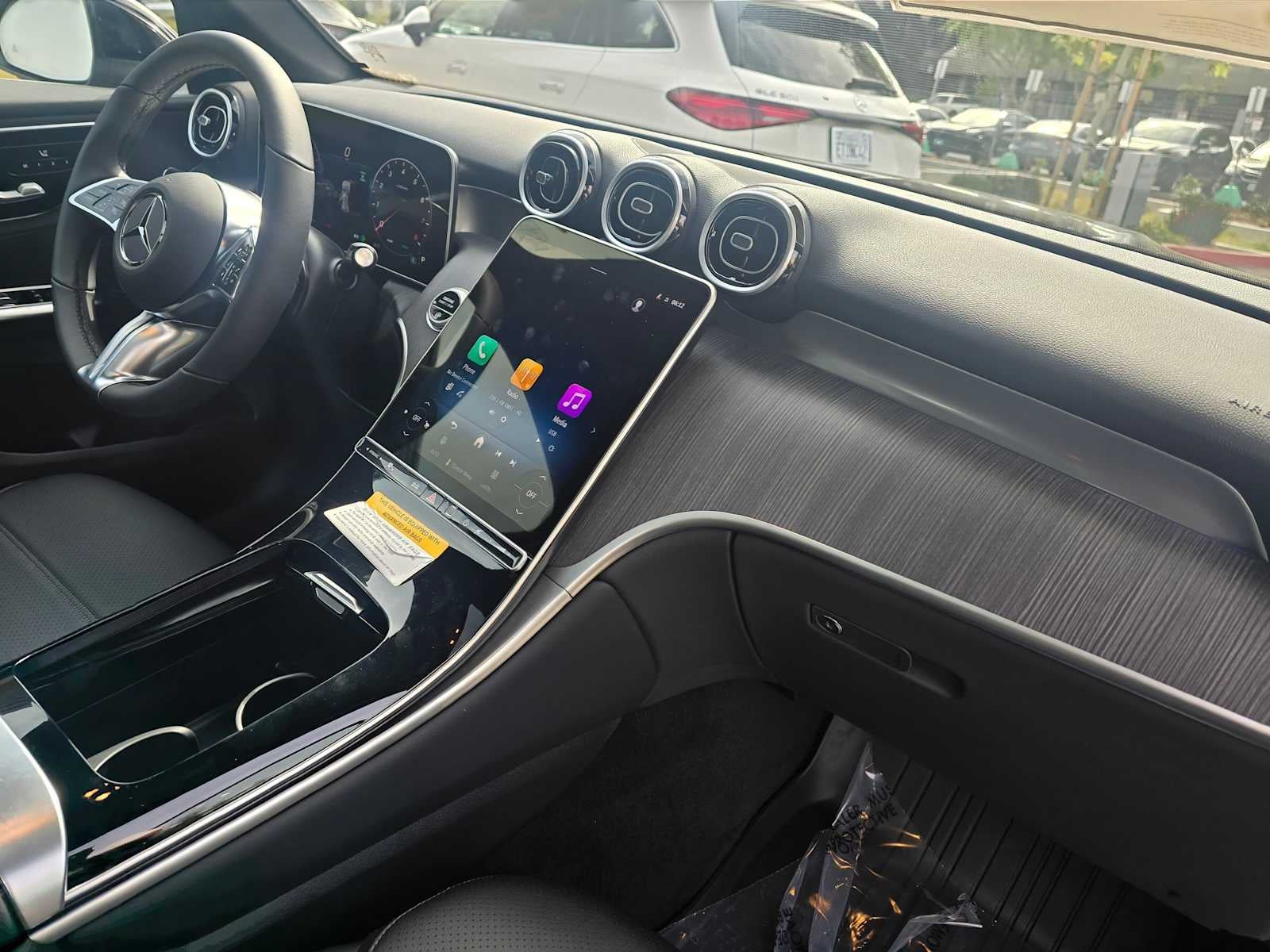 2026 Mercedes-Benz GLC 300 SUV